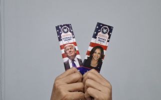 Donald Trump dan Kamala Harris Bersaing Ketat, Selisih Supertipis - JPNN.com