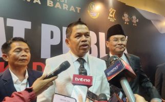 Cerita Dedi Mulyadi Hampir Batal Datang ke Acara Debat Pilgub Jabar - JPNN.com