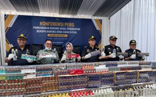 Kanwil Bea Cukai Jatim I Musnahkan Rokok & Miras Ilegal Senilai Miliaran, Tuh Lihat! - JPNN.com