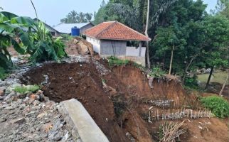 4 Santri Meninggal Tertimpa Tembok Ambruk di Pesantren Sukabumi - JPNN.com