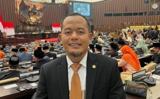 Riyono Komisi IV: Kenaikan PPN Bertentangan dengan Spirit Ekonomi Pancasila - JPNN.com