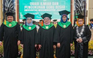 UMJ Kukuhkan Tiga Guru Besar Baru, Selamat Ibu-Ibu Profesor - JPNN.com