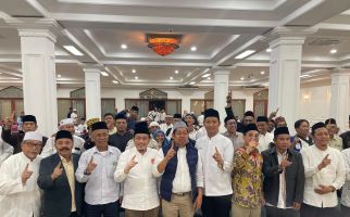 Tokoh Islam Pendukung Anies Ramai-Ramai Dukung Ridwan Kamil-Suswono - JPNN.com