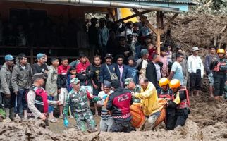 Longsor di Karo, 9 Orang Meninggal Dunia, Satu Hilang - JPNN.com