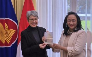 KJRI Hamburg Resmi Melayani Permohonan Paspor Elektronik - JPNN.com