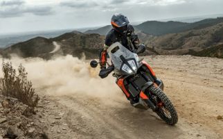 KTM 790 Adventure Siap Diajak Merayap ke Perbukitan - JPNN.com