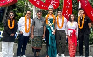 Ketut Permata Juliastrid Raih Miss Cosmo 2024, Lenny Hartono Bangga - JPNN.com