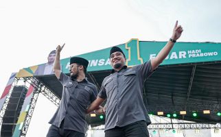 Paslon Muda Fenomenal di Cilegon, Robinsar-Fajar Kalahkan Petahana dan Ketua DPRD - JPNN.com