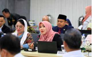 Komite III DPD RI Gelar Rapat Kerja Bersama Menteri Agama, Begini Kata Senator Lia Istifhama - JPNN.com