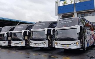 DMH Trans Meluncurkan Bus Baru dengan Sasis Hino RM 280 ABS - JPNN.com