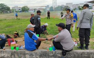 Pilkada Selesai, Polsek Kuala Kampar Jalin Keakraban dengan Warga Menjaga Kamtibmas - JPNN.com