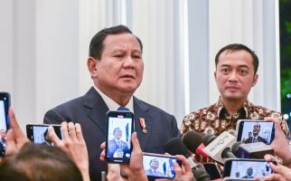 Momen Prabowo Ultimatum Menterinya, Pakai Kalimat Tegas dan Pedas - JPNN.com