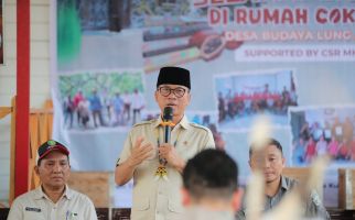 MHU Turut Dongkrak Perekonomian 2 Desa di Kaltim, Menteri Yandri Beri Pujian - JPNN.com