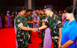 Panglima TNI Terima Laporan Korps Kenaikan Pangkat 16 Perwira Tinggi TNI, Berikut Daftar Namanya - JPNN.com