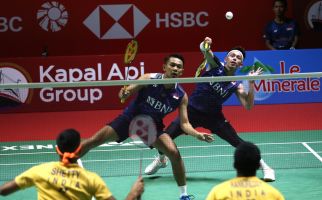 Fajar/Rian Fokus Kembalikan Kondisi Fisik Menjelang BWF World Tour Finals 2024 - JPNN.com