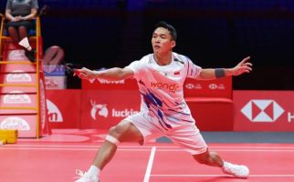 BWF World Tour Finals 2024: Shi Yuqi Menghapus Bayang-Bayang Kelam, Jojo Siap Bangkit - JPNN.com