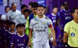 Kabar Tak Sedap dari Persib, Dedi Kusnandar Patah Tulang - JPNN.com