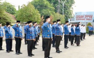 Kanim Bekasi Gelar Upacara Peringatan Hari Ibu - JPNN.com