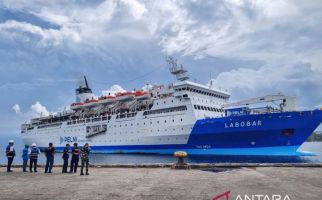 Arus Mudik Nataru, KM Labobar Angkut 20 Ribu Penumpang di Papua - JPNN.com