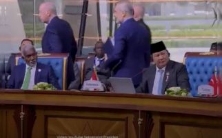 Momen Erdogan Walk Out saat Presiden Prabowo Berpidato dalam Forum KTT D-8 - JPNN.com