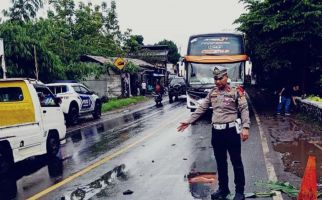 Detik-Detik Kecelakaan Beruntun di Sukabumi yang Menewaskan Ibu Hamil - JPNN.com