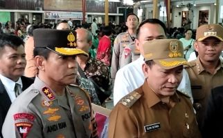 Pj Gubernur Sumsel Jamin keselamatan Umat Katolik Saat Misa Natal 2024 - JPNN.com