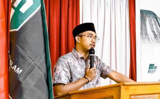 Memaknai Putusan PTUN Terhadap Gugatan Anwar Usman - JPNN.com