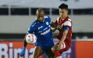 Persib Bandung Juara Paruh Musim BRI Liga 1 - JPNN.com