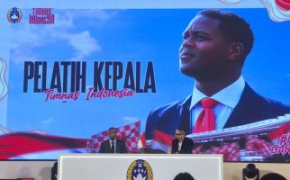 Patrick Kluivert: Saya Orang yang Suka Tekanan! - JPNN.com