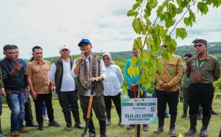 Menhut Pastikan Hutan Tetap Lestari dan Kesejahteraan Masyarakat Terjamin - JPNN.com