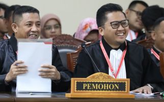 Di Sidang MK, Freddy-Sobar Ungkit Syarat Dukungan Peserta Pilbup Kaimana - JPNN.com