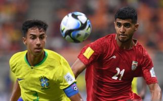 Manchester City Resmi Merekrut Pemain Muda Asal Brasil Vitor Reis - JPNN.com