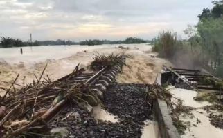 KAI Batalkan 2 Perjalanan Kereta Api Imbas Banjir di Grobogan - JPNN.com