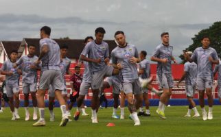 Live Streaming Arema FC Vs Persib: Si Maung Tanpa 7 Pilar - JPNN.com