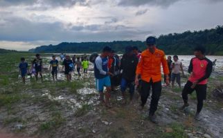 2 Orang yang Hanyut Terbawa Arus di Sungai Wampu Sudah Dievakuasi - JPNN.com