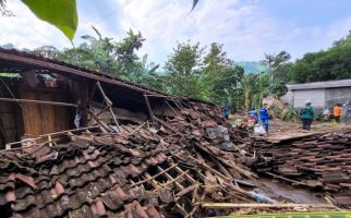 Banjir Bandang Menerjang 2 Desa di Situbondo - JPNN.com