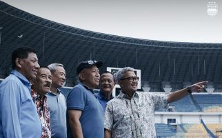 Kunjungi Markas Persib, Farhan Siap Dukung Pengembangan Stadion GBLA - JPNN.com