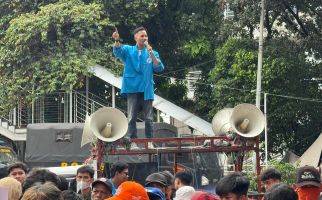 Demo di 3 Titik, Mahasiswa-Pemuda Desak Hasto Kristiyanto Segera Ditangkap - JPNN.com