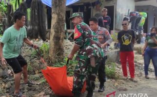 Jasad Pria Berkaus Loreng TNI Ditemukan di Pantai Minajaya, Begini Kondisinya - JPNN.com