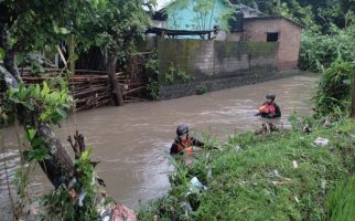 Remaja Terseret Arus Banjir di Lombok Tengah Ditemukan Sudah Meninggal Dunia - JPNN.com