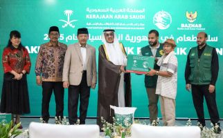 Gandeng BAZNAS, King Salman Salurkan Ribuan Paket Pangan Ramadan - JPNN.com