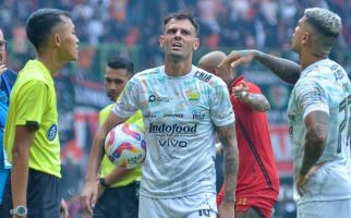 Kesan Gelandang Persib Hadapi Tensi Tinggi Melawan Persija, Kenang Momen di Spanyol - JPNN.com