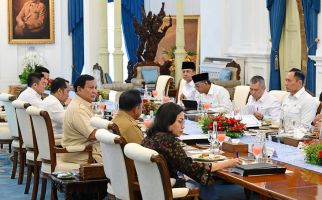 Iftitah Paparkan 5 Program Unggulan Kementrans saat Ratas dengan Presiden Prabowo - JPNN.com