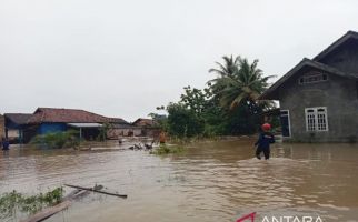 2 Desa di Kecamatan Jatiagung Lampung Selatan Terendam Banjir - JPNN.com