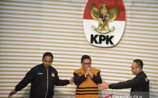 Penahanan Hasto Bukti KPK Tak Pandang Bulu - JPNN.com