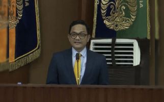 Pesan Kepala BPKH kepada Wisudawan UI: Jadilah Pribadi yang Impactful - JPNN.com