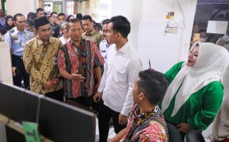 Wagub Taj Yasin Pengin Masyarakat Memanfaatkan Program Cek Kesehatan Gratis - JPNN.com