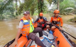 Getek Terbalik, 3 Orang Tenggelam di Sungai Rawas - JPNN.com