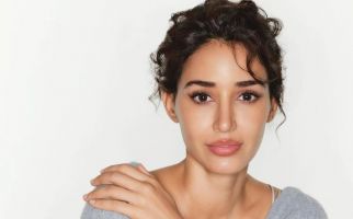 Gaet Disha Patani, Calvin Klein Rilis Koleksi Jam Tangan Terbaru - JPNN.com