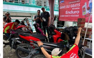 Pertamina Ganti Oli Gratis Bagi 1.000 Motor yang Terdampak Banjir di Jabodetabek - JPNN.com